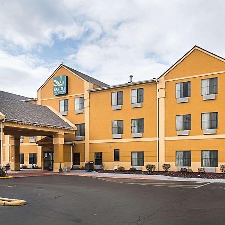 Quality Inn & Suites Near I-80 And I-294 Харви Экстерьер фото
